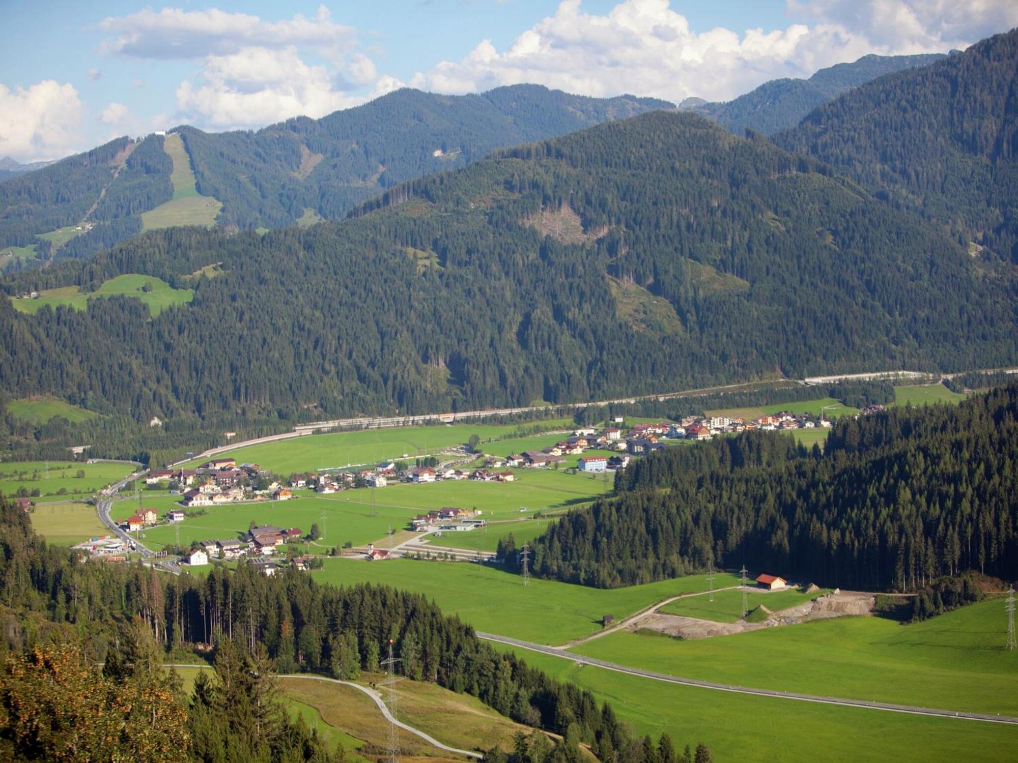 Apartment In Sankt Johann Im Pongau Near Ski Area Wagrain Zewnętrze zdjęcie